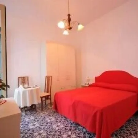 فندق Residenza Sole 3*